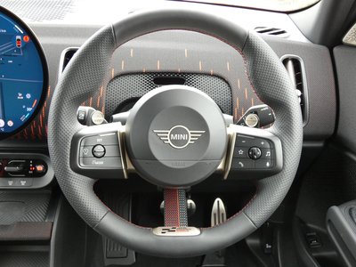 MINI MINI COUNTRYMAN - 4