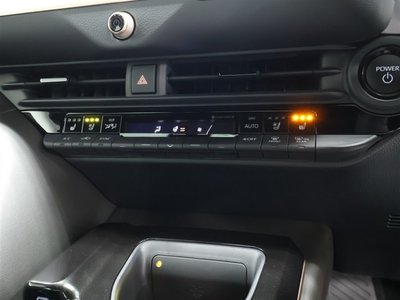 2025 Toyota CROWN CROSSOVER 缩略图 17