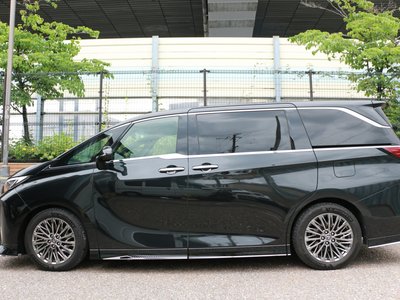 2024 Lexus LM 照片 2