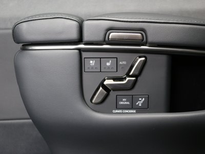 صورة مصغرة 41 لـ 2024 Lexus LM