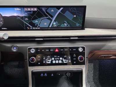 2024 Genesis GV80 — миниатюра 13
