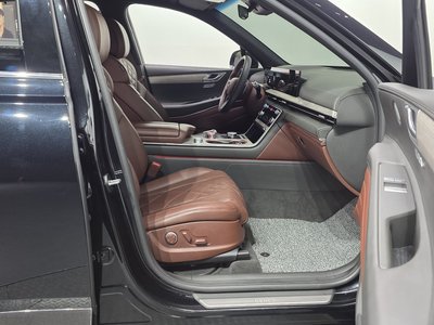 2024 Genesis GV80 — миниатюра 11
