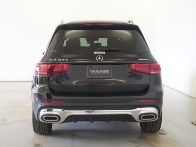 MERCEDES-BENZ GLB - 6