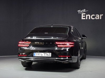 GENESIS G80 (RG3) - 3