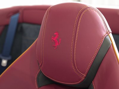 صورة مصغرة 24 لـ 2016 Ferrari CALIFORNIA T