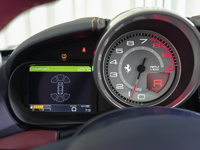 صورة مصغرة 27 لـ 2016 Ferrari CALIFORNIA T