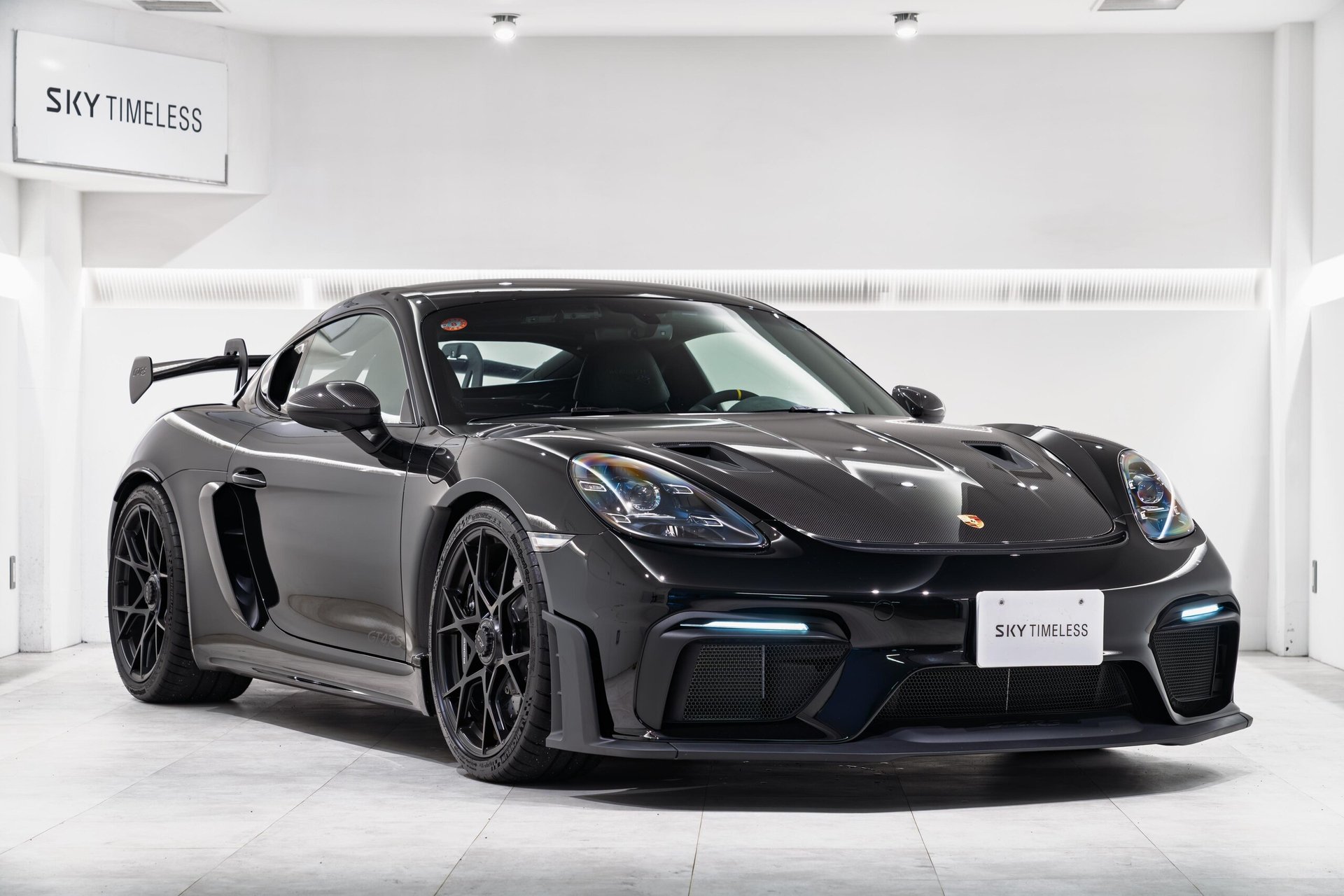 PORSCHE 718 - View 1