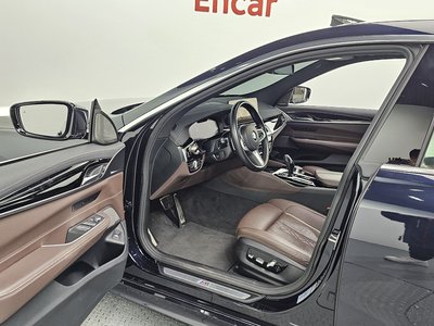 BMW 6 SERIES GT - 10