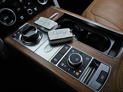 LAND ROVER RANGE ROVER - 9