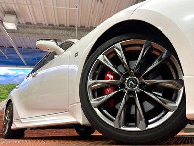 2021 Lexus IS — миниатюра 19
