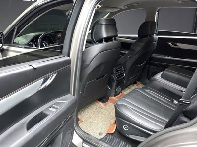 2020 Genesis GV80 thumbnail 18