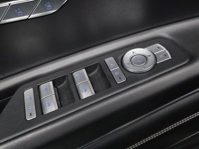 2020 Genesis GV80 thumbnail 28