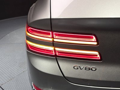 GENESIS GV80 - 10