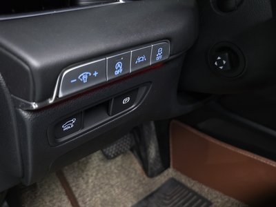2020 Genesis GV80 thumbnail 35