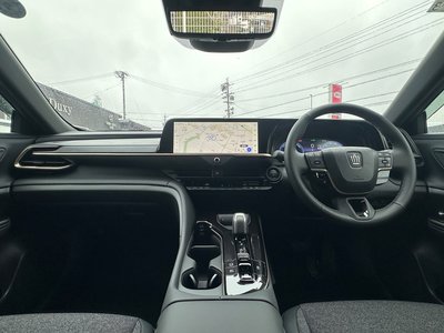 2026 Toyota CROWN SPORT — миниатюра 39