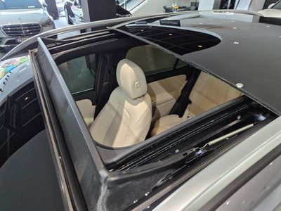 2026 Mercedes-BENZ EQB — миниатюра 17