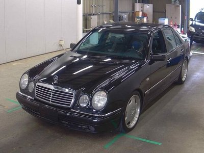 MERCEDES-BENZ E-CLASS - 4