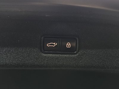 صورة مصغرة 20 لـ 2016 Genesis EQ900