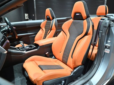 2023 BMW M4 CABRIOLET photo 3