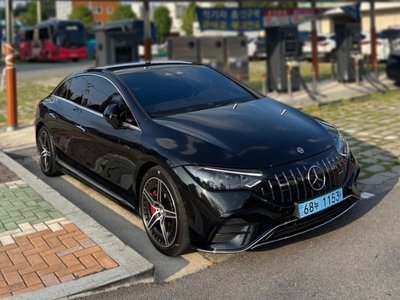 MERCEDES-BENZ EQE