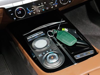 GENESIS G80 (RG3) - 9