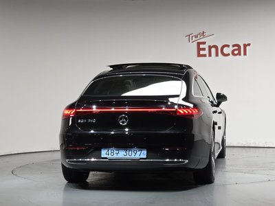 2022 Mercedes-BENZ EQS 照片 4