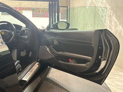 FERRARI PORTOFINO M - 8