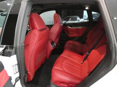 2021 Maserati LEVANTE — миниатюра 20