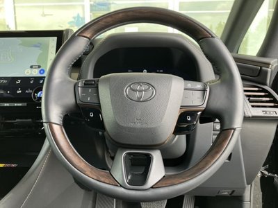 صورة مصغرة 15 لـ 2023 Toyota VELLFIRE