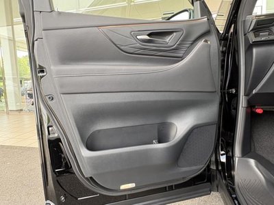 صورة مصغرة 25 لـ 2023 Toyota VELLFIRE