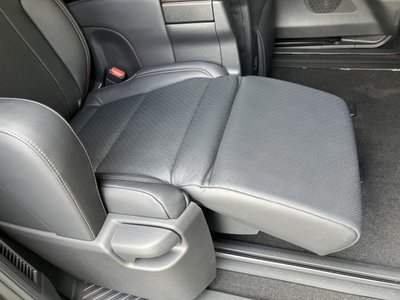 صورة مصغرة 26 لـ 2023 Toyota VELLFIRE