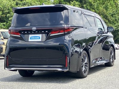 صورة 3 لـ 2023 Toyota VELLFIRE