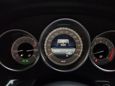 MERCEDES-BENZ CLS - 8