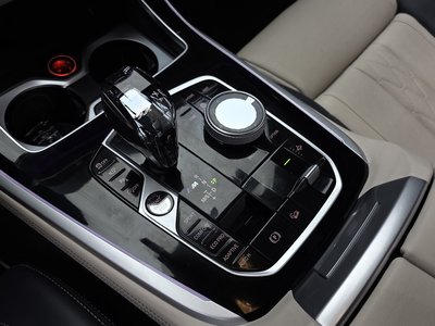 صورة مصغرة 12 لـ 2021 BMW X7