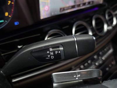 MERCEDES-BENZ E-CLASS - 9