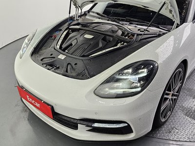 PORSCHE PANAMERA - 7