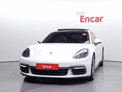 PORSCHE PANAMERA - 2