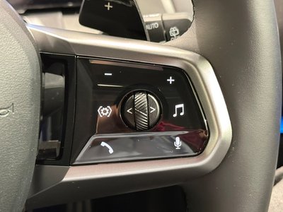 صورة مصغرة 33 لـ 2025 BMW X3