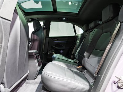 صورة مصغرة 17 لـ 2025 Porsche MACAN
