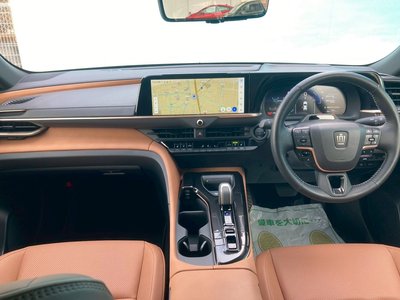 TOYOTA CROWN SPORT - 4