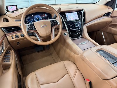 2016 Cadillac ESCALADE 照片 13
