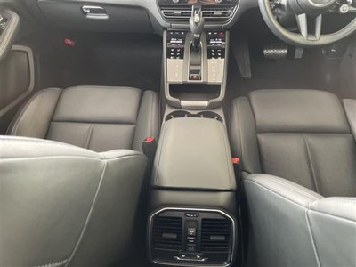 صورة مصغرة 18 لـ 2024 Porsche MACAN