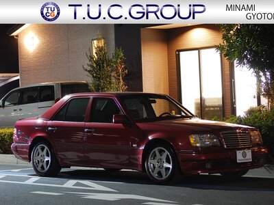 MERCEDES-BENZ MEDIUM-CLASS