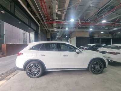 MERCEDES-BENZ GLC - 3