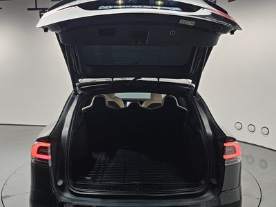 2020 Tesla MODEL X — миниатюра 22