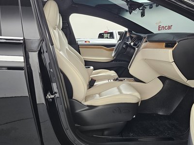 2020 Tesla MODEL X — миниатюра 16