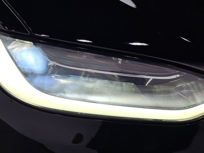 2020 Tesla MODEL X — фото 9