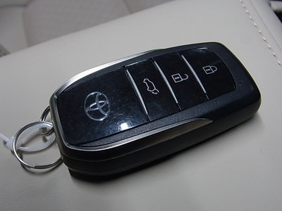 صورة مصغرة 51 لـ 2025 Toyota LAND CRUISER 300