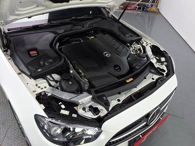 MERCEDES-BENZ E-CLASS - 7