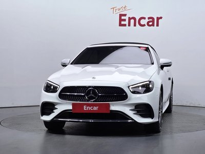 MERCEDES-BENZ E-CLASS - 2
